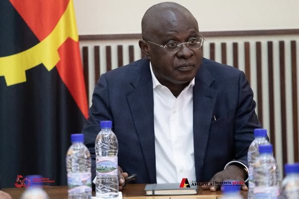 APRESENTADO O NOVO DIRECTOR PROVINCIAL DO CENTRO DE DISTRIBUIÇÃO DA ENDE ENDE DE BENGUELA