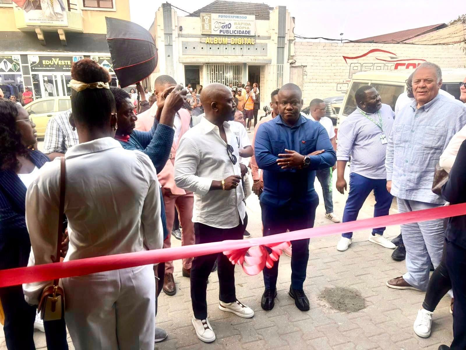 REINAUGURADA A PASTELARIA DOCE REQUINTE EM BENGUELA