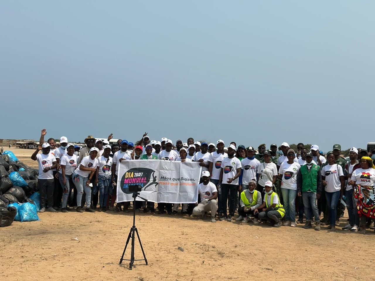 BAÍA-FARTA ACOLHE CAMPANHA PROVINCIAL DO DIA MUNDIAL DA LIMPEZA