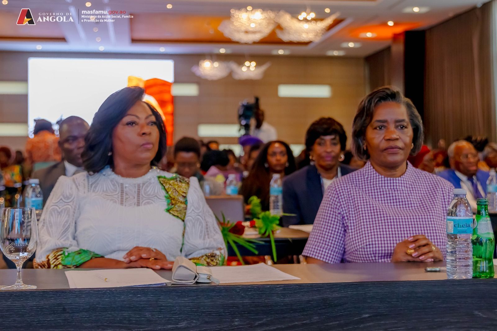 1º COLÓQUIO SOBRE O PAPEL DA MULHER NA LUTA PELA INDEPENDÊNCIA NACIONAL HOMENAGEIA MULHERES QUE MARCARAM A HISTÓRIA DE ANGOLA