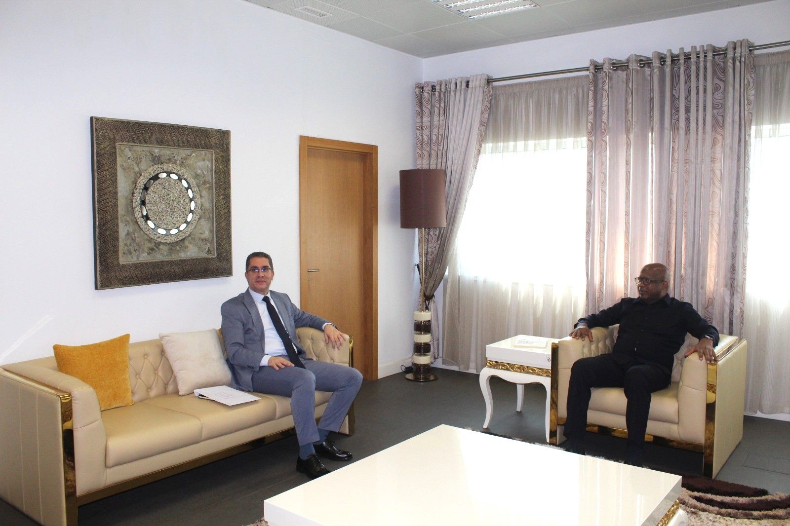 MESCTI recebe Embaixador da Argélia em Angola