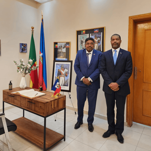 TRIBUTO A CELEBRAÇÃO DO 220 ANIVERSÁRIO DA CRIAÇÃO DA BANDEIRA DO HAITI E 280 ANIVERSÁRIO DO GENERAL TOUSSAINT LOUVERTURE