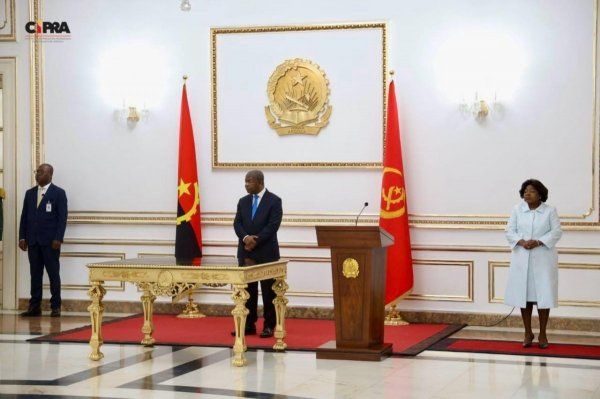 TOMADA DE POSSE DA NOVA GOVERNADORA DO CUANZA SUL