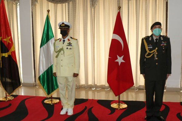 ACREDITAÇÃO DOS ADIDOS DA NIGÉRIA E DA TURQUIA