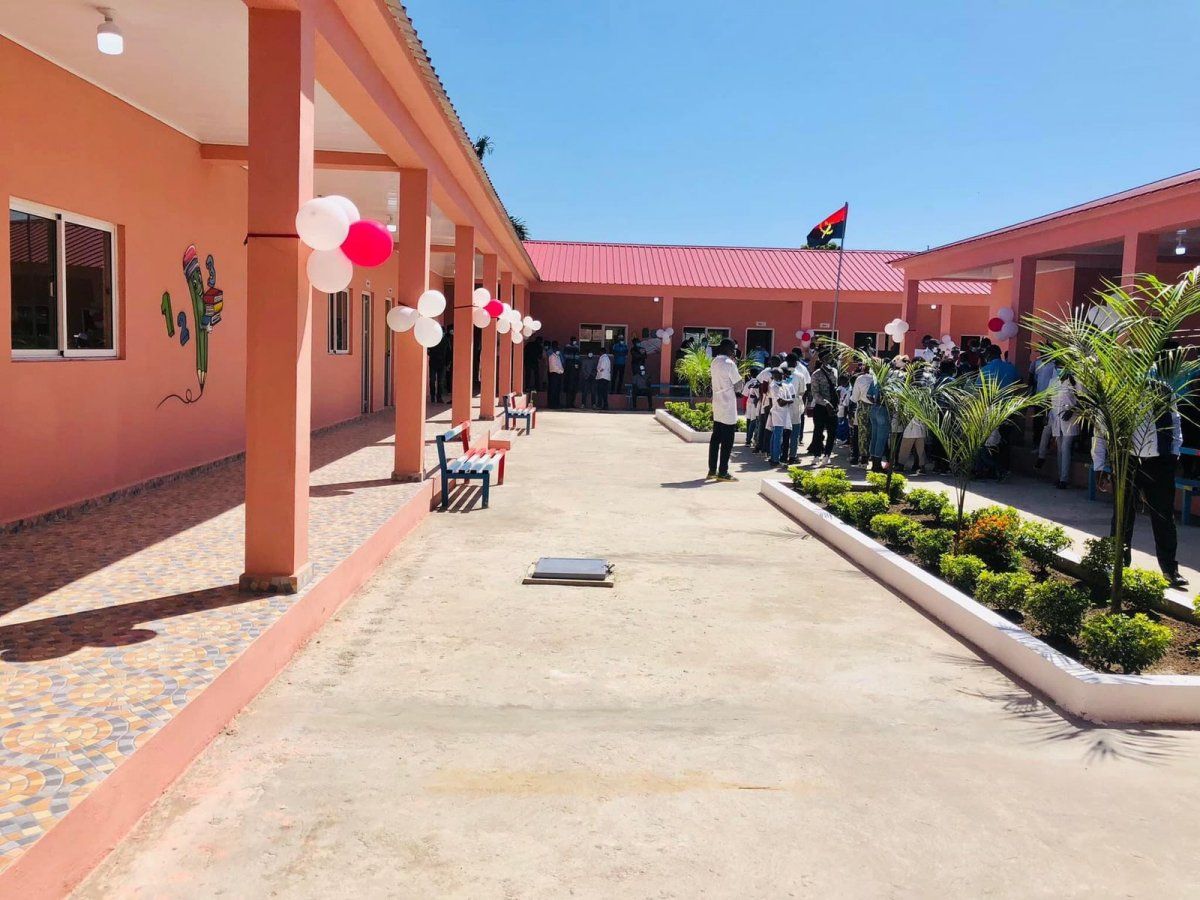 INAUGURÇÃO DA ESCOLA PALMEIRAS E KILAMBA KIAXI