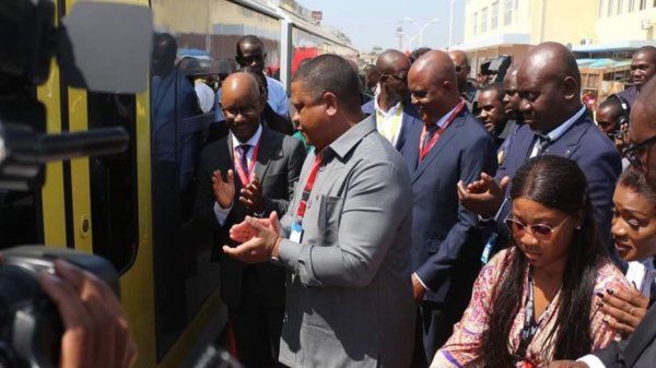 PCA da ANTT entrega comboios da DMUs