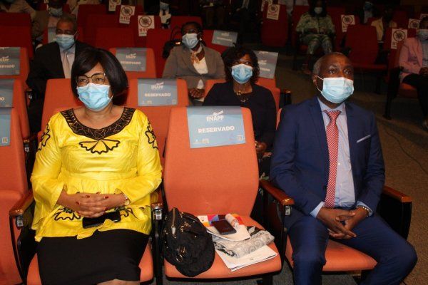 FÓRUM DA MULHER AFRICANA