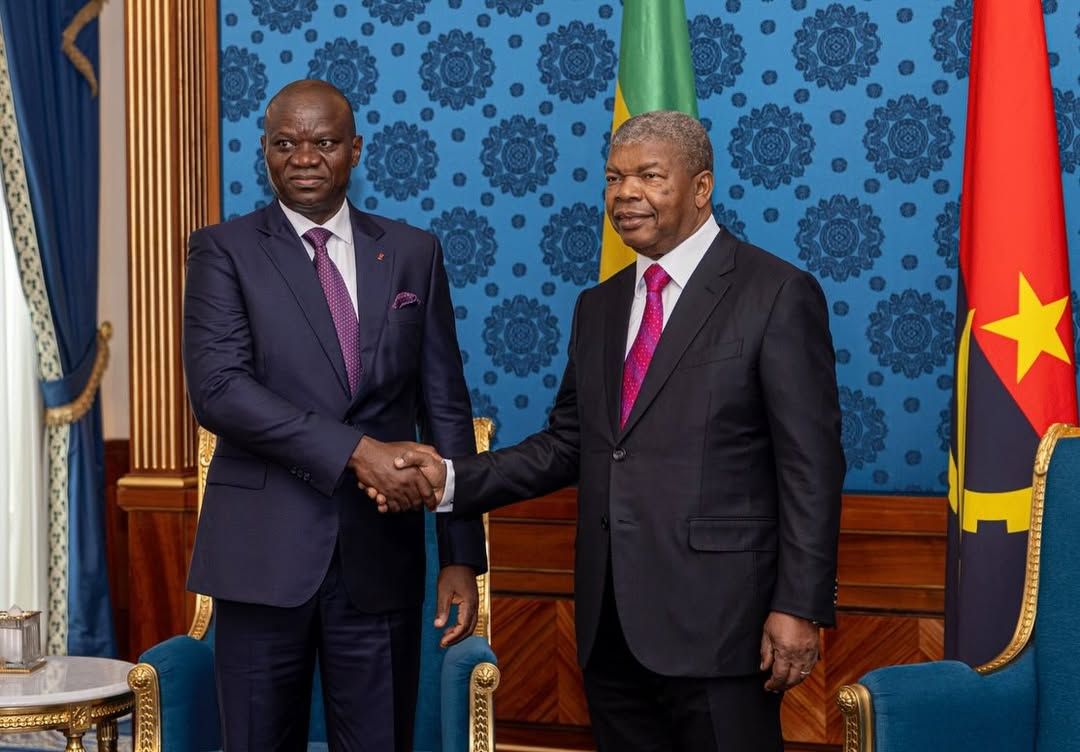 Visita de Estado do Presidente do Gabão a Angola