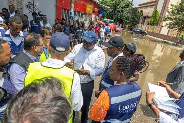 TRAVESSA AKWA SAMBILA E RUA GARCIA NETO