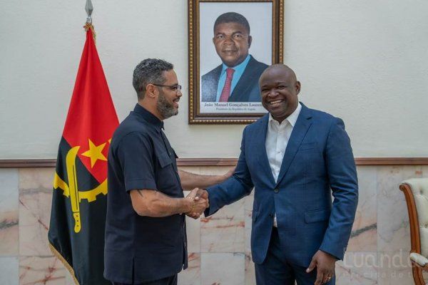 SIGA LA LUNA  24 de Setembro de 2024