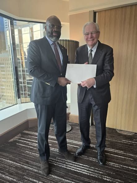 DIPLOMACIA ECONÓMICA EM MELBOURNE 