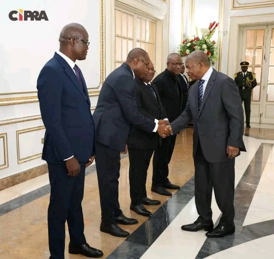 PRESIDENTE DA REPÚBLICA EMPOSSOU NOVOS VICE- GOVERNADORES DE CABINDA
