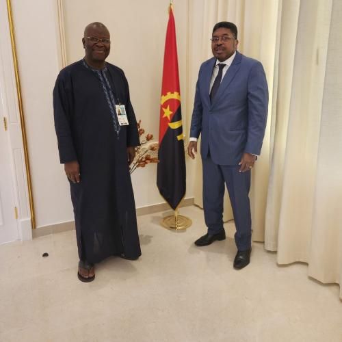 Visita do cônsul honorário de Angola no Senegal durante o Mundial