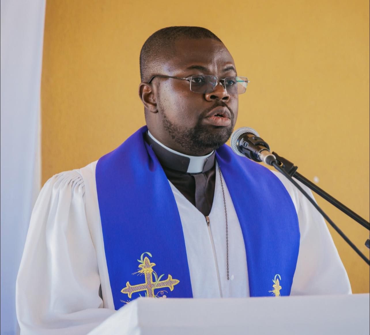 CULTO DE ACÇÃO DE GRAÇAS MARCA COMEMORAÇÃO DO NATAL ANTECIPADO DO IDOSO