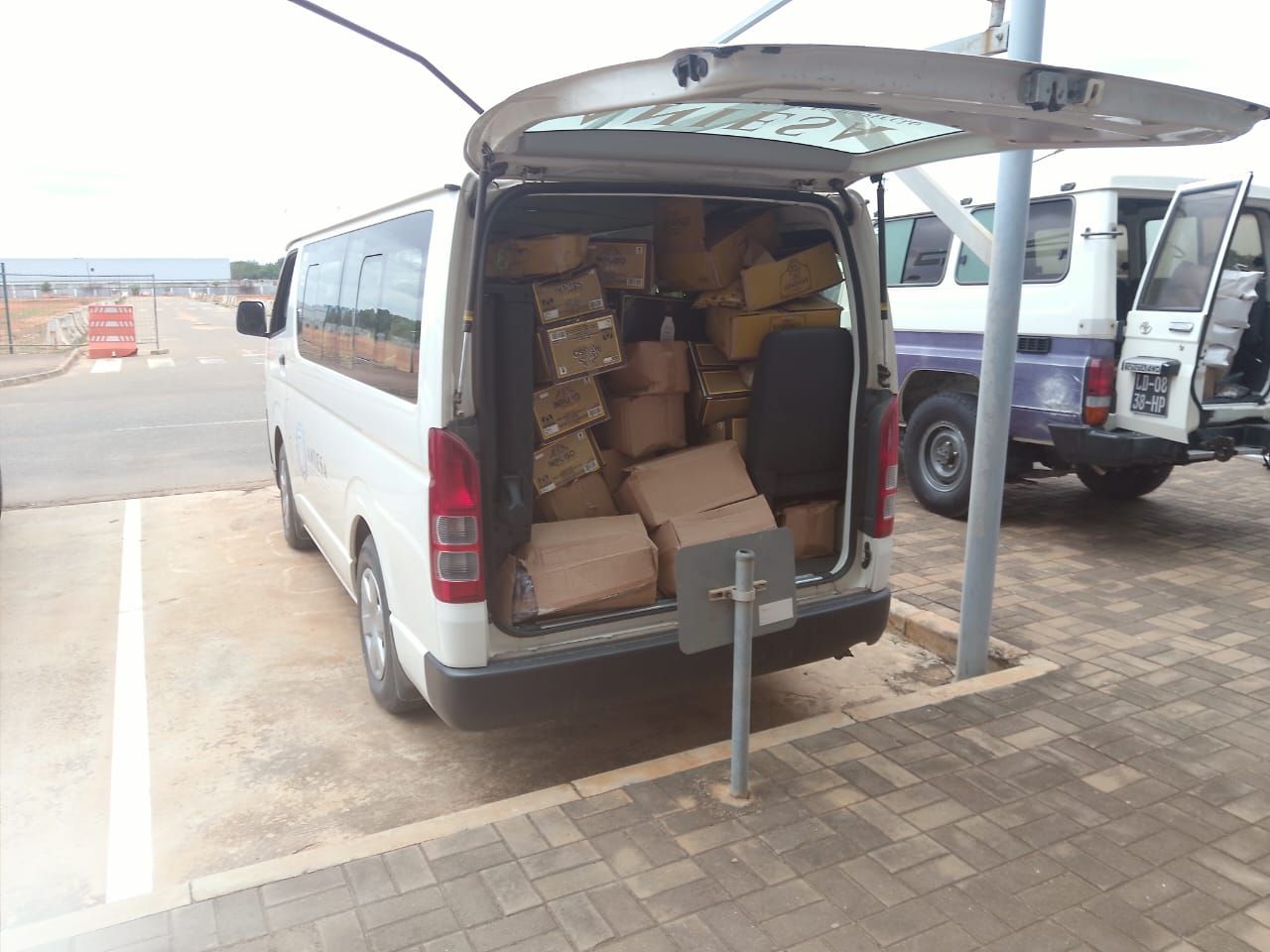 ANIESA Intensifica Combate ao Álcool em Pacotinhos com Inutilização de Grandes Quantidades Apreendidas em Luanda