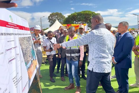 ESTRADAS DA SEDE MUNICIPAL DO LONDUIMBALI SERÃO ASFALTADAS