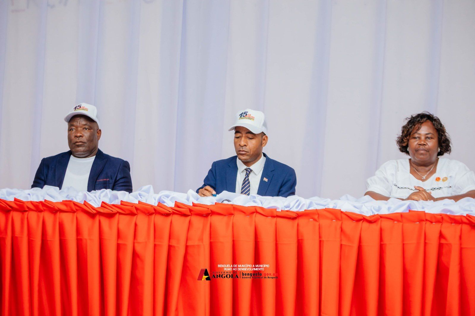 MUNICÍPIO DO DOMBE GRANDE ACOLHEU O ACTO PROVINCIAL DO DIA NACIONAL DO ANTIGO COMBATENTE E VETERANO DA PÁTRIA