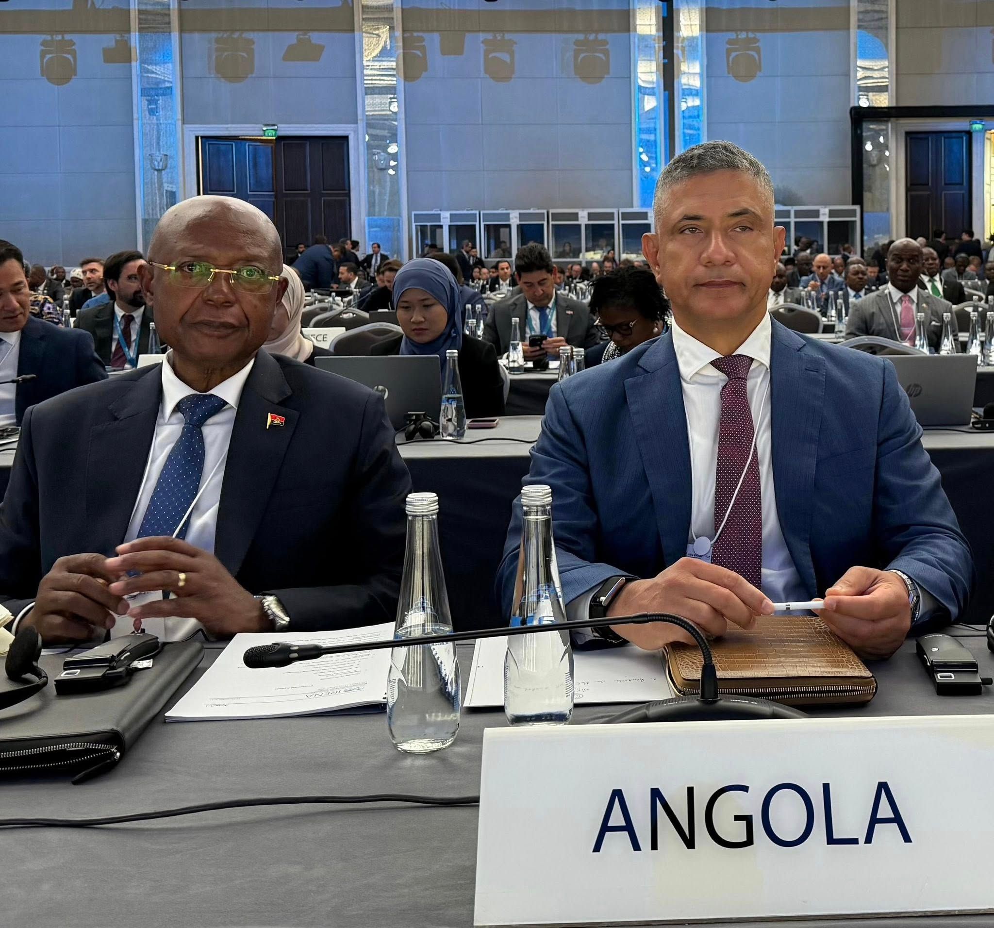 MINISTRO DA ENERGIA E ÁGUAS PRESENTE NA 16 ASSEMBLEIA DA AGÊNCIA INTERNACIONAL DE ENERGIAS RENOVÁVEIS EM ABU DHABI