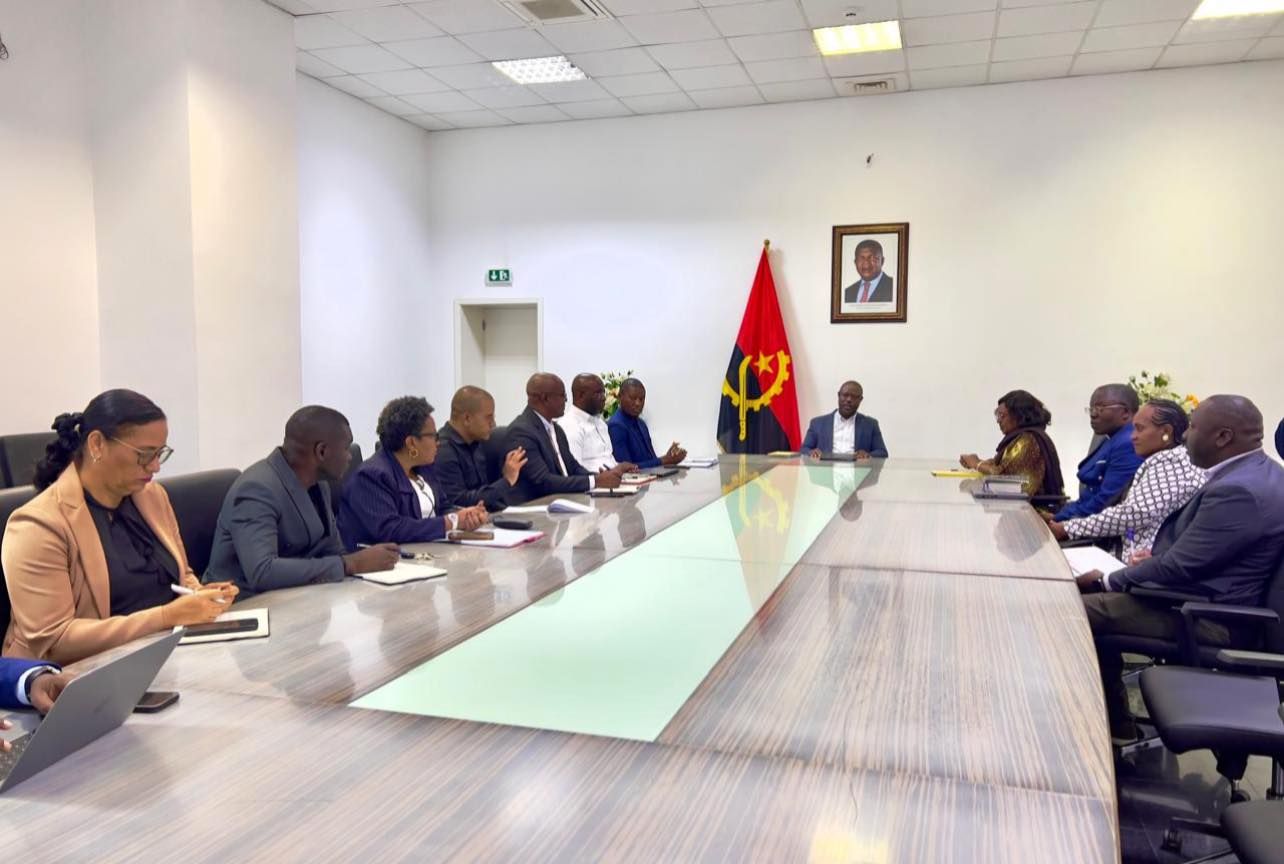 SECRETÁRIA-GERAL DA IGREJA REFORMADA DE ANGOLA RECEBIDA EM AUDIÊNCIA