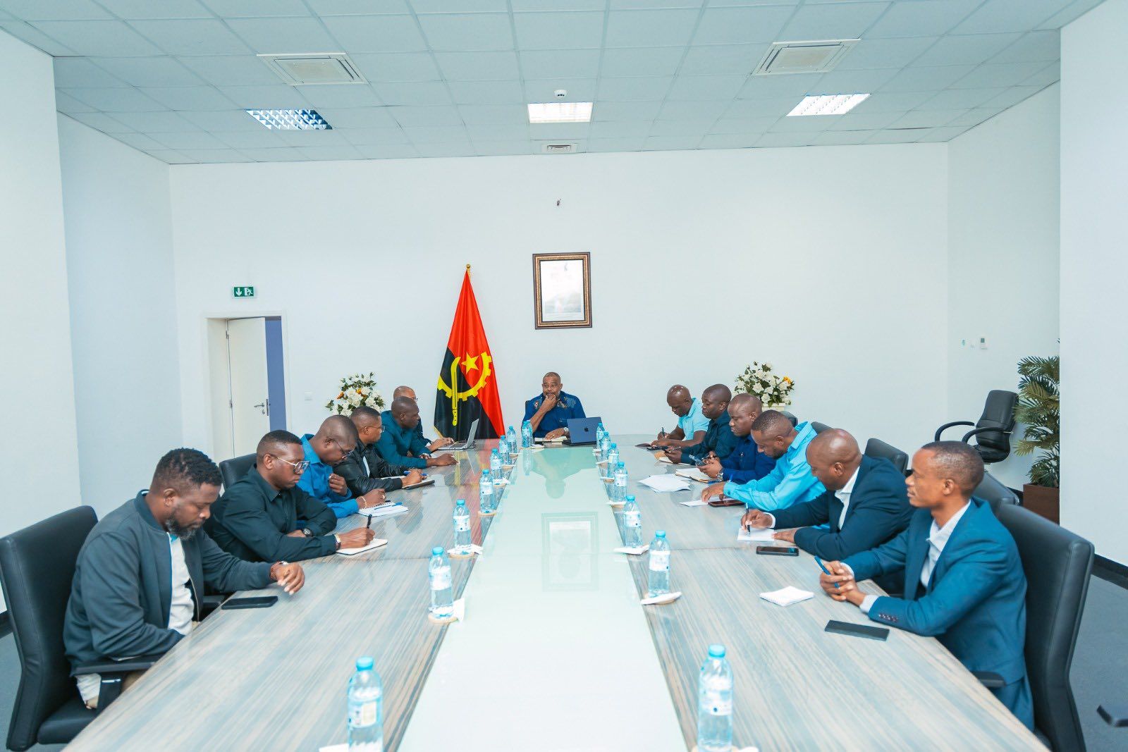 SECRETÁRIO DE ESTADO PARA OS DESPORTOS ORIENTA NO HUAMBO ENCONTRO REGIONAL