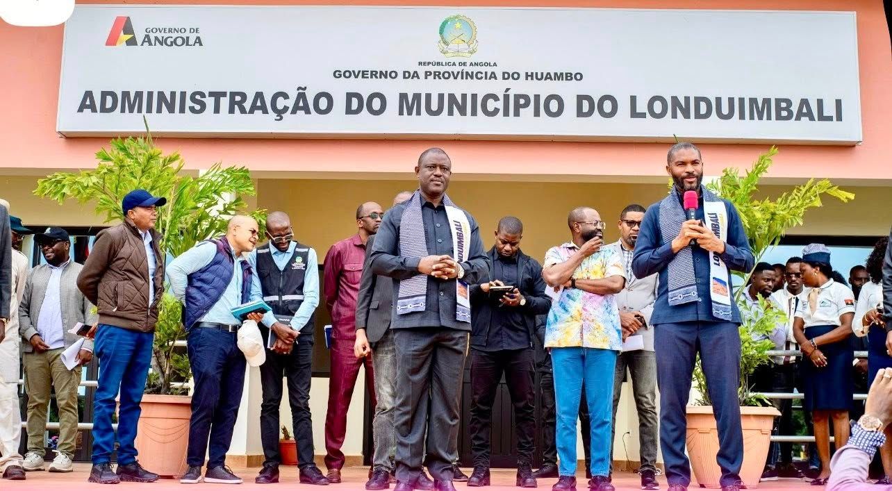 GOVERNADOR PEREIRA ALFREDO TRABALHA NO MUNICÍPIO DO LONDUIMBALI