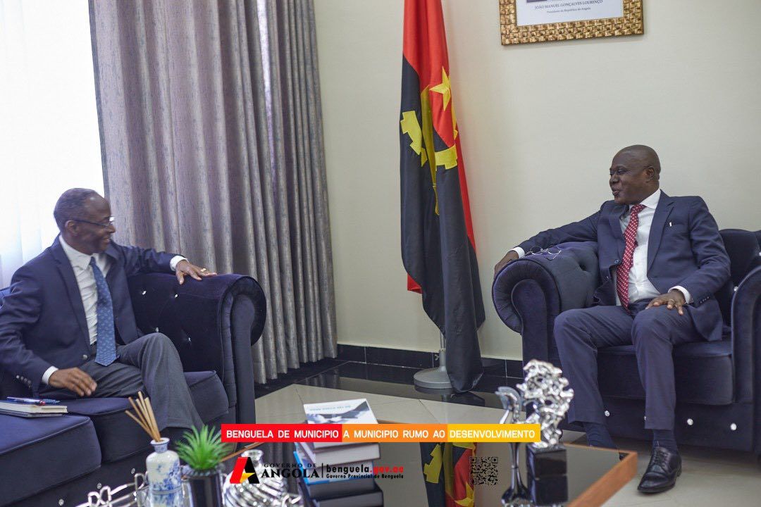 GOVERNADOR DE BENGUELA SAÚDA ANTIGO VICE-PRESIDENTE DA REPÚBLICA EM MISSÃO ACADÉMICA