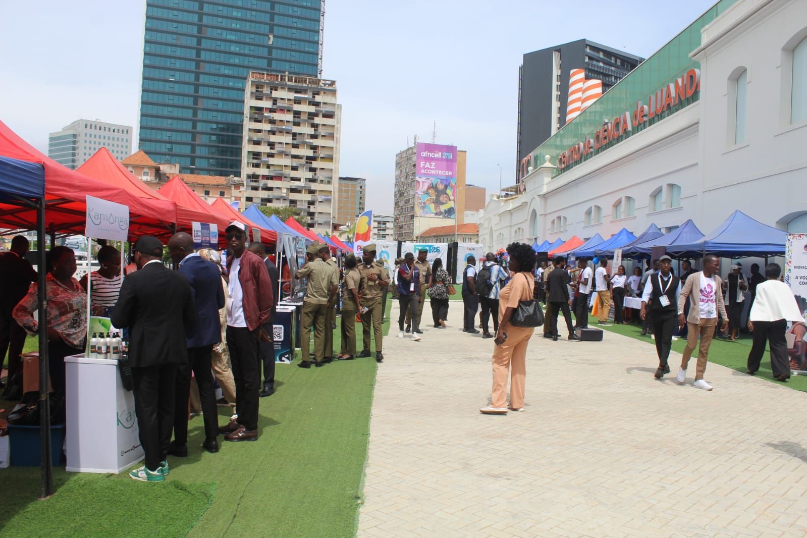 MESCTI EM PARCERIA COM ASSOCIAÇÕES DE ESTUDANTES REALIZA FEIRA DE OPORTUNIDADES EMPREENDORAS E DESENVOLVIMENTO DE COMPETÊNCIAS DOS JOVENS EM CIÊNCIA, TECNOLOGIA E INOVAÇÃO