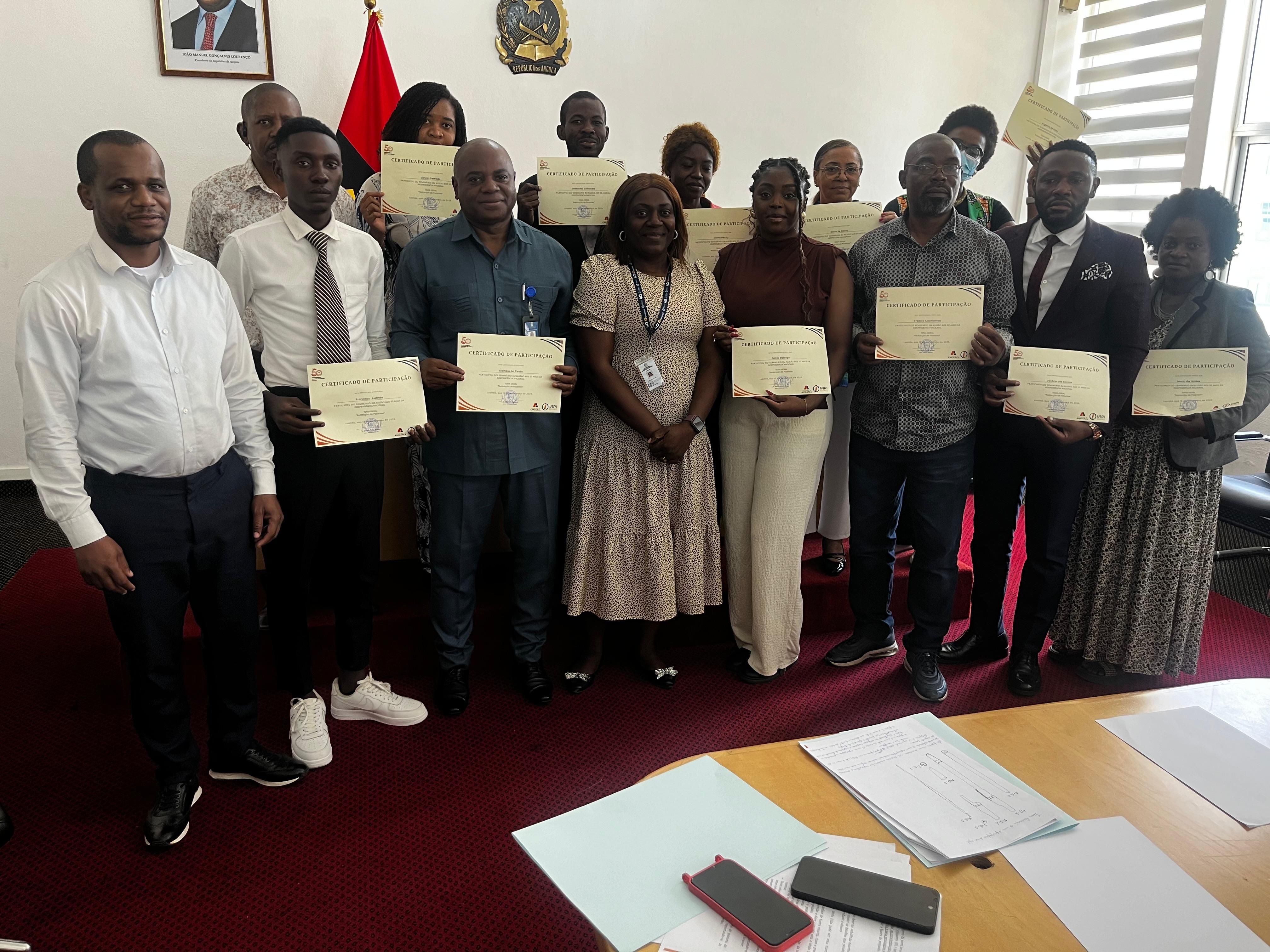 IAPI RELIZA SEMINÁRIO SOBRE REDACÇÃO DE PATENTE DE INVENÇÃO