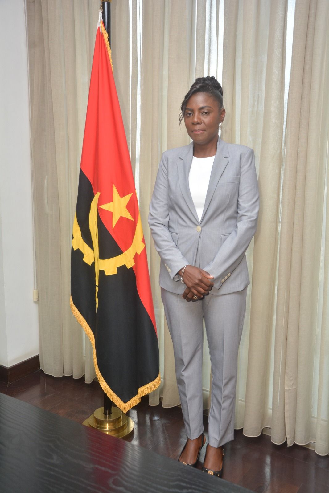 Marinela Maria de Lemos dos Santos Van-Dúnem