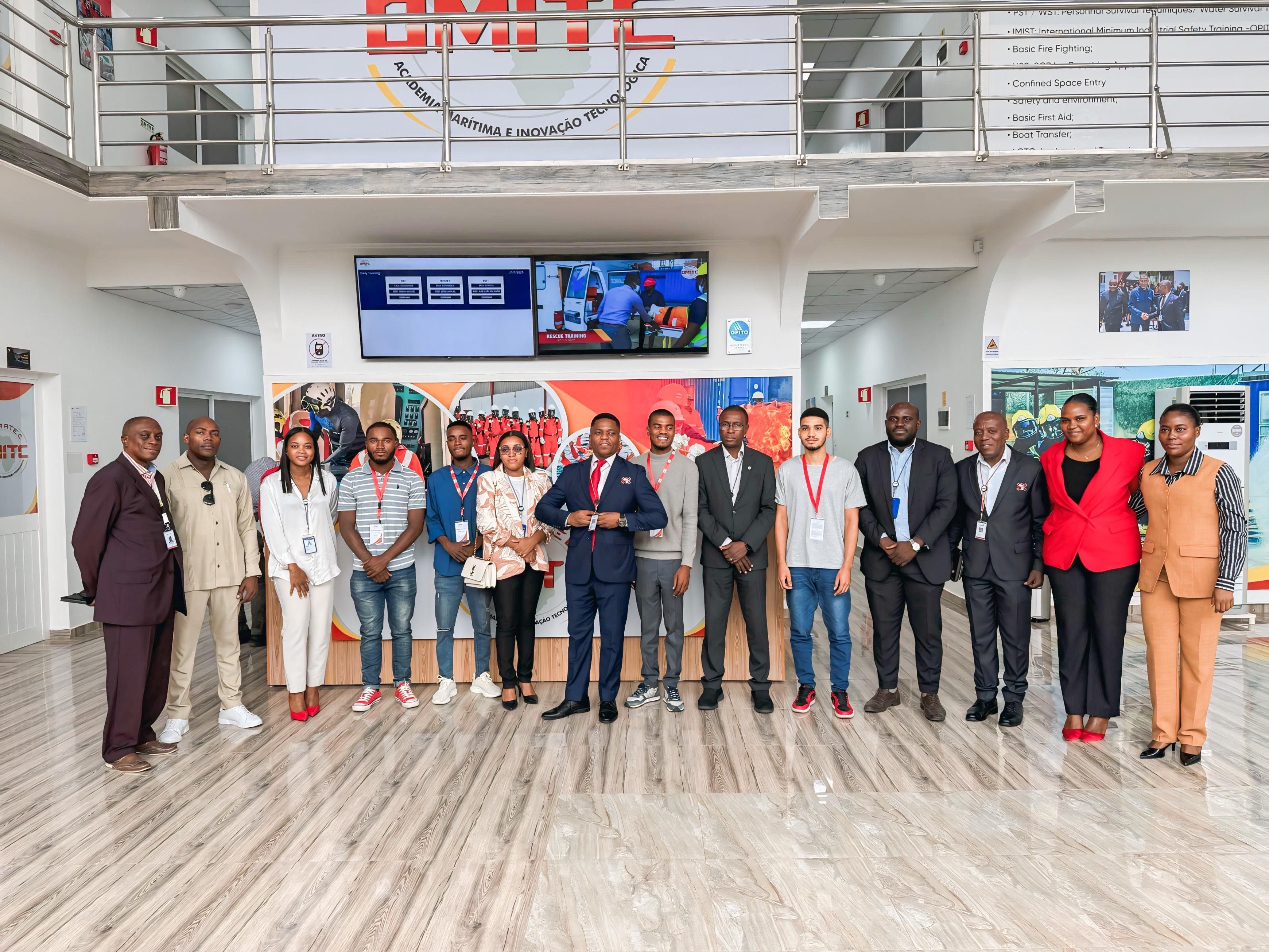 AMN CELEBRA PARCERIA COM A ACADEMIA OMITC - Portal - amn.gov.ao