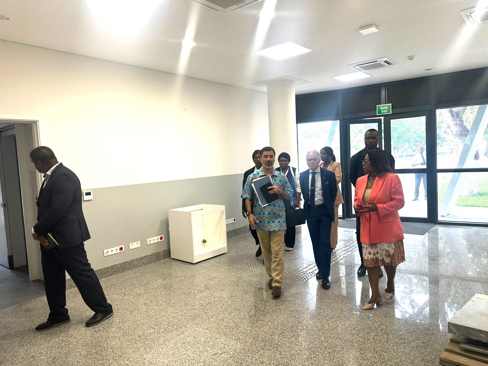 MINISTRA DE ESTADO PARA A ÁREA SOCIAL VISITA O PARQUE DE CIÊNCIA E TECNOLOGIA DE LUANDA