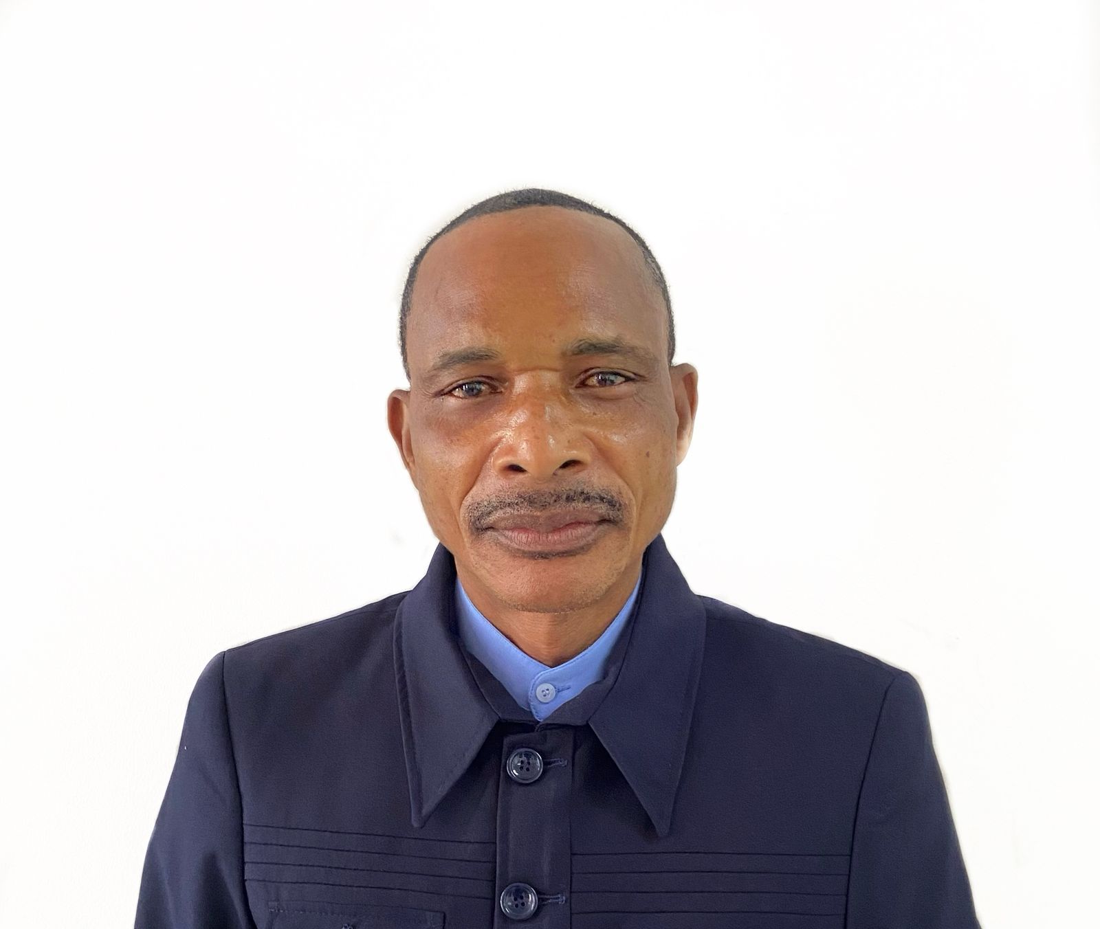 Beston Caquichi Caiombo