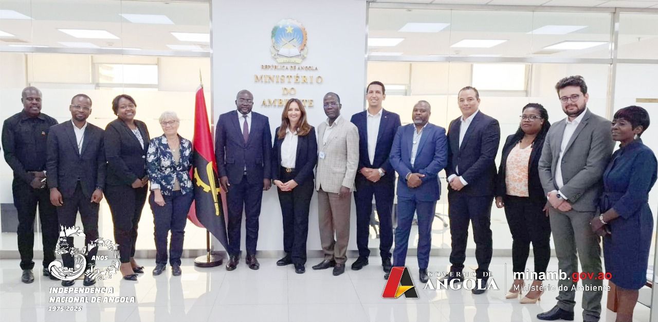 MINISTÉRIO DO AMBIENTE E OSS ALINHAM ACÇÕES PARA ADSWAC, CREW ANGOLA E COP 30.