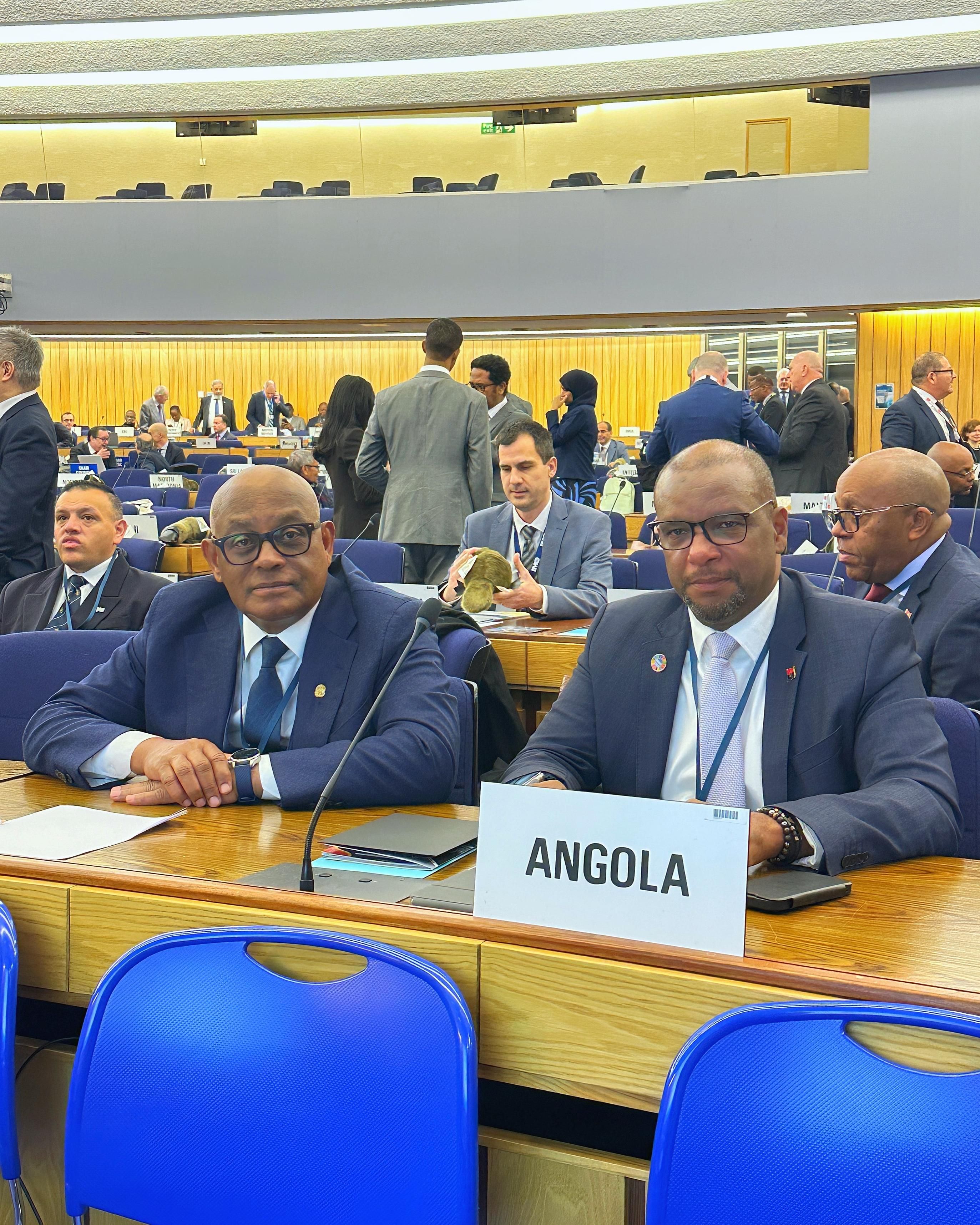 ANGOLA NA 34ªASSEMBLEIA GERAL DA IMO EM LONDRES