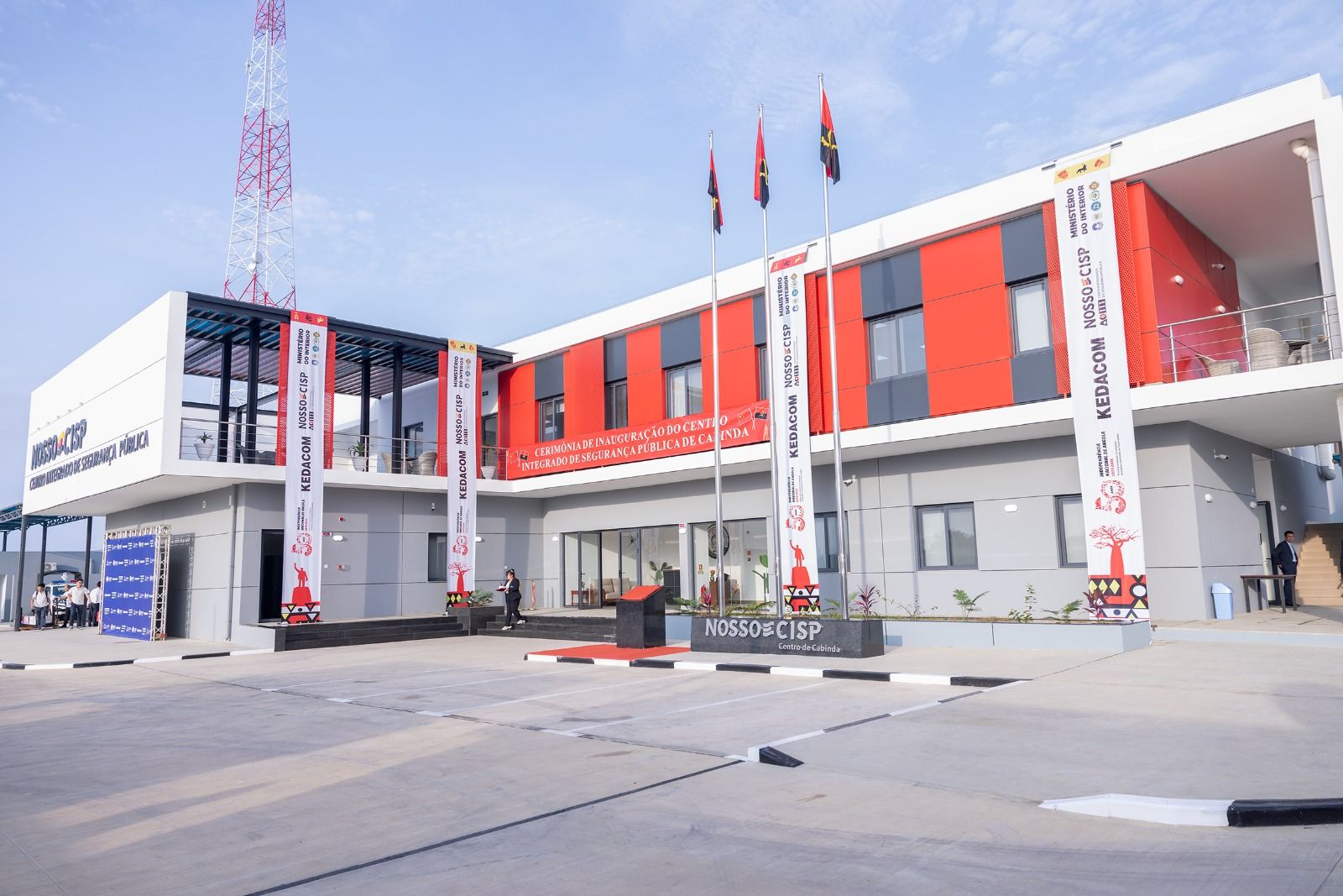 INAUGURADO EM CABINDA CENTRO INTEGRADO DE SEGURANÇA PÚBLICA