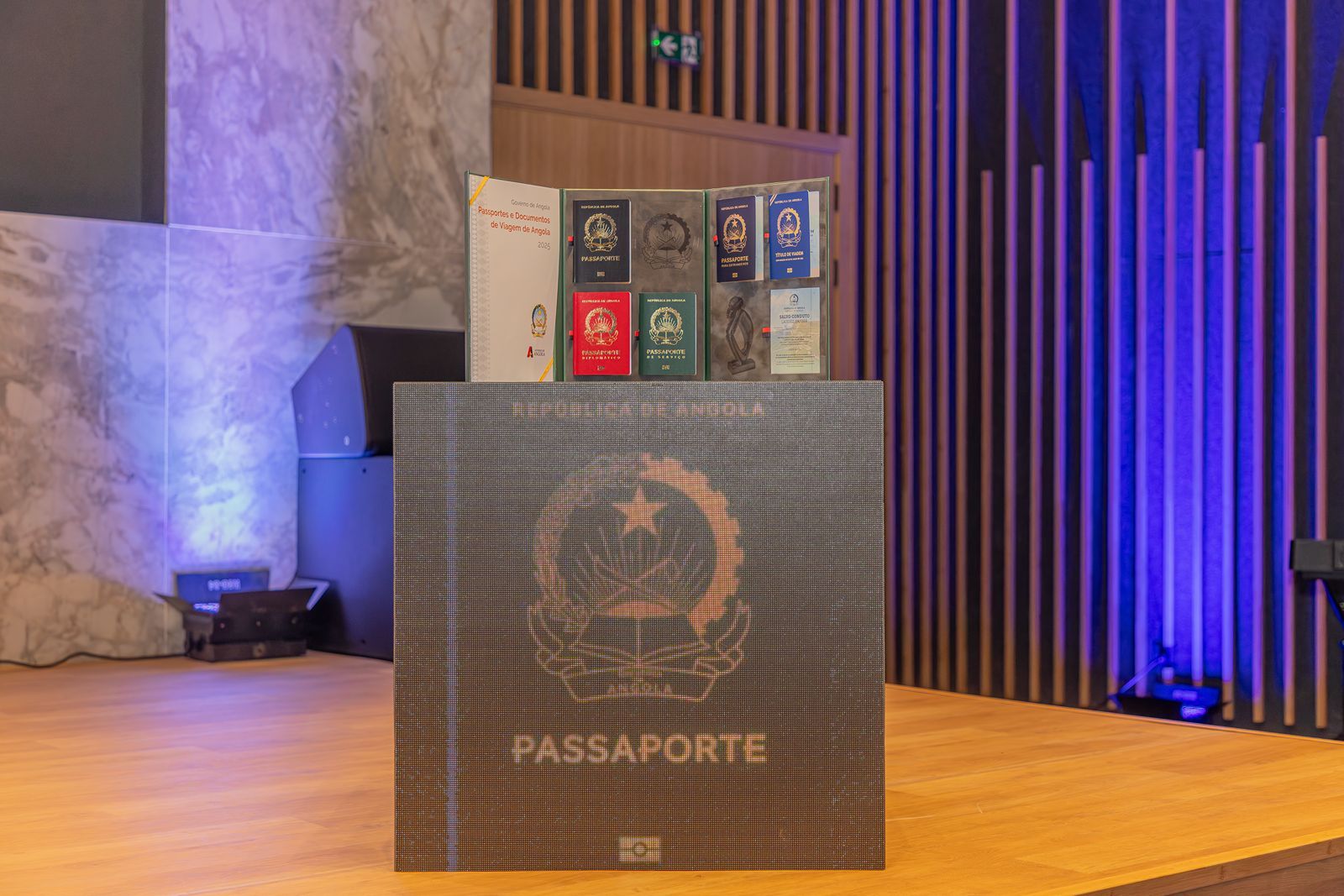 LANÇAMENTO DO PASSAPORTE ELECTRÓNICO ANGOLANO