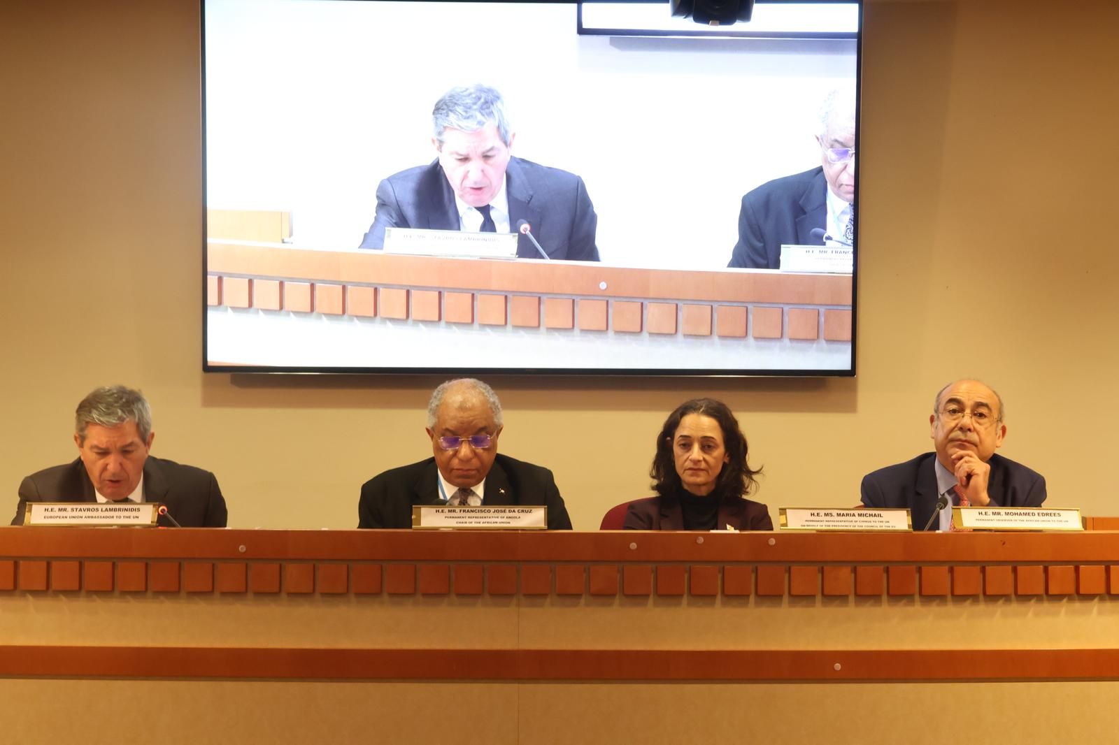 Grupo Africano e União Europeia reforçam coordenação nas Nações Unidas