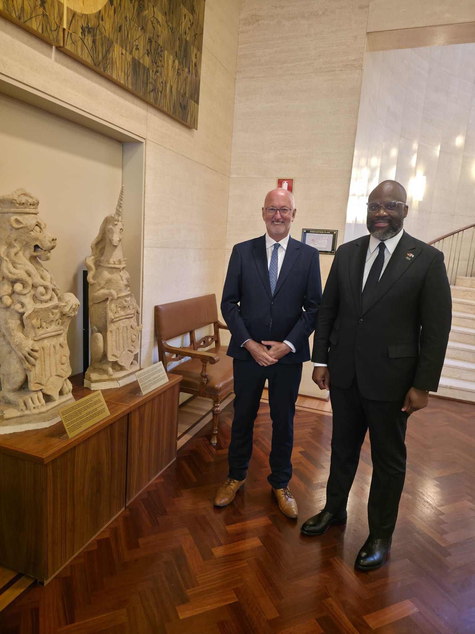 AGENDA DE TRABALHO NO PARLAMENTO DE WESTERN AUSTRALIA II