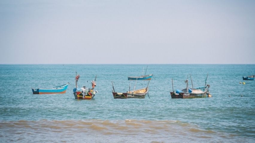 /uploads/actividades_do_sector_das_pescas_em_angola_852x479_cbf506d3_69731c22e6.jpg