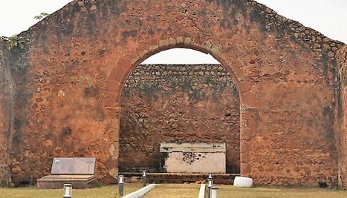 Festikongo vai abordar a História de Angola