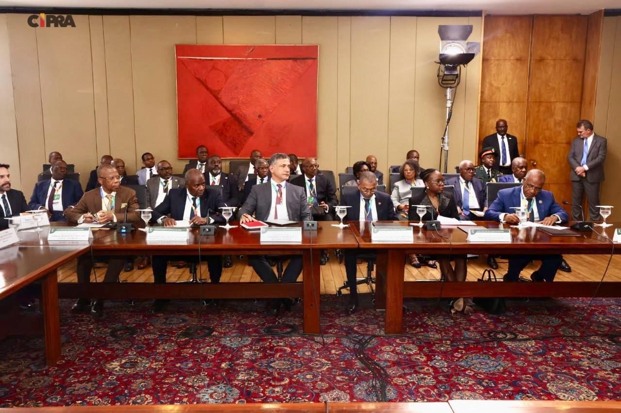 Empresários Brasileiros Interessados no Mercado Angolano