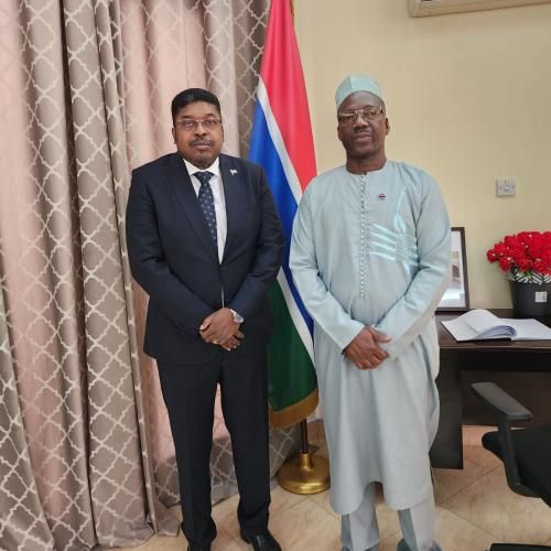 Condolências ao vice presidente da Gamboa e foto com o Embaixador