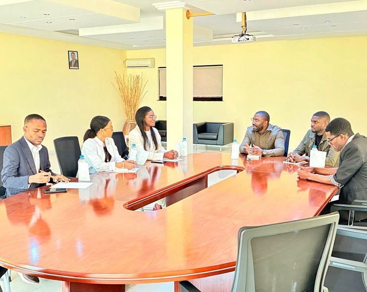 CETAC e CPJ do Huambo Estreitam Parceria para Engajamento Juvenil na Acção Ambiental