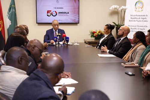 Diplomata considera admissão de Angola na ONU momento de afirmação da soberania