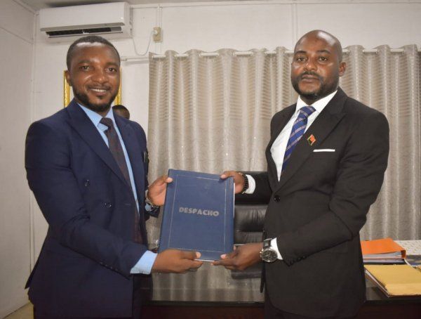 DIRECTOR DAS INFRA-ESTRUTURAS JÁ EM FUNÇOES