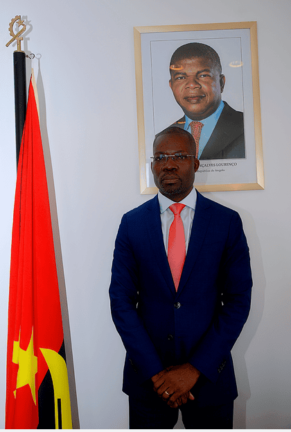 Jorge Bengue Calumbo,